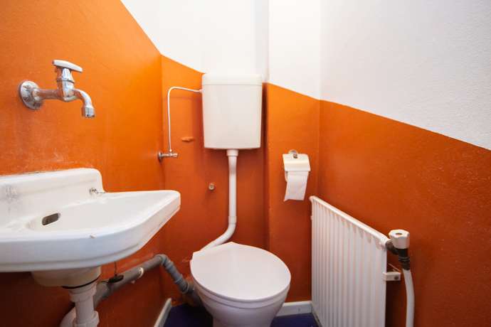 Gäste-WC im 1. OG