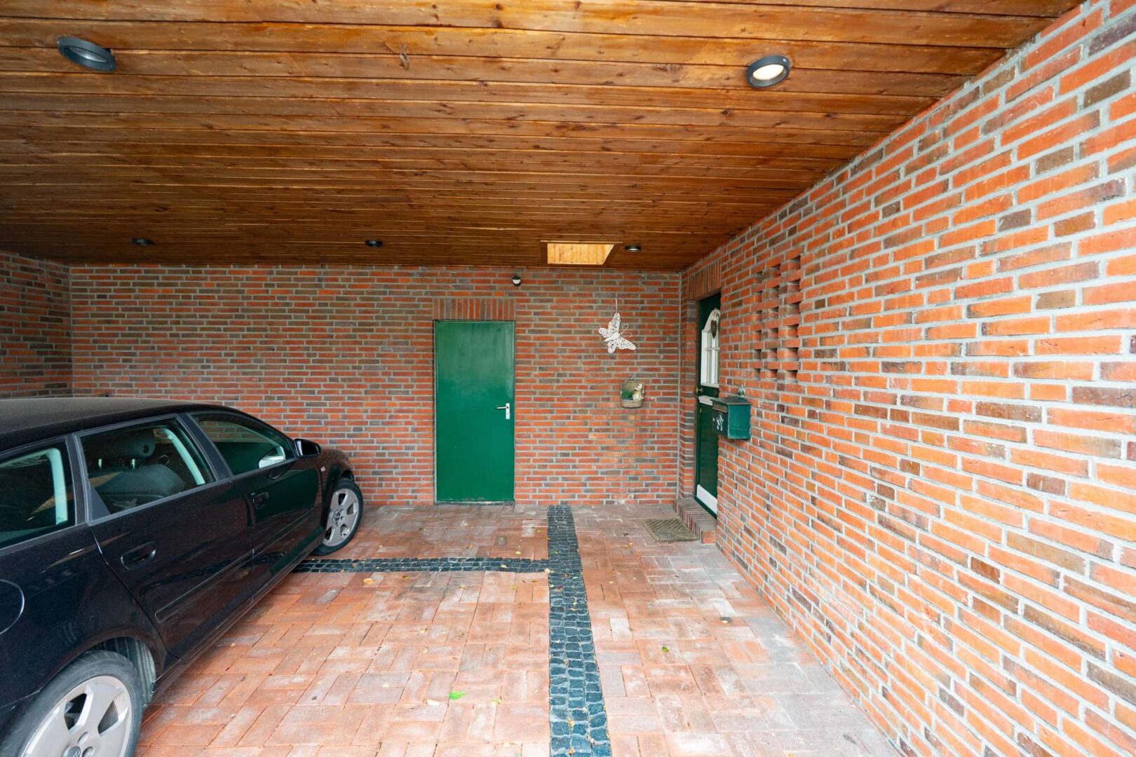 Carport