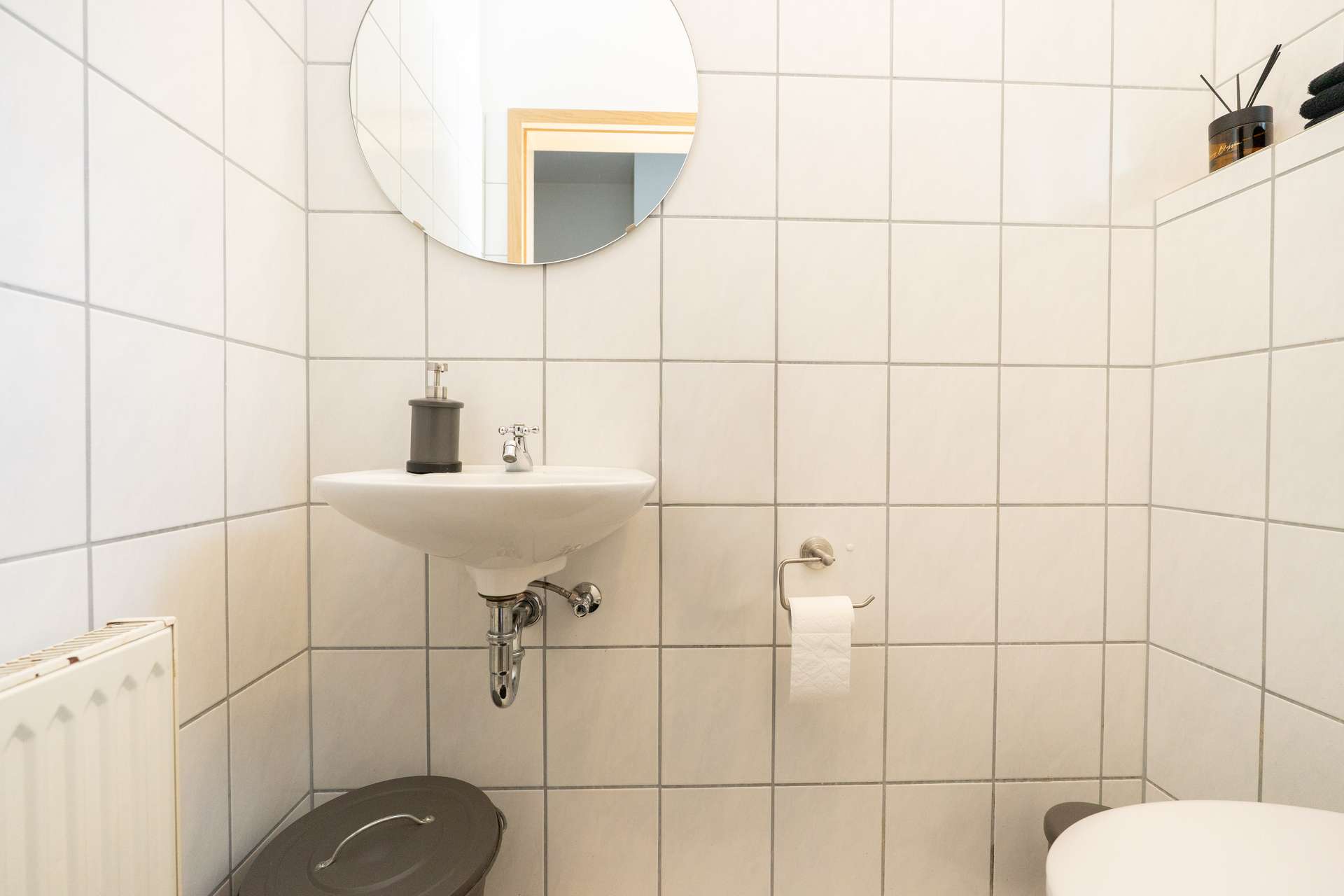 Gäste-WC linke DHH
