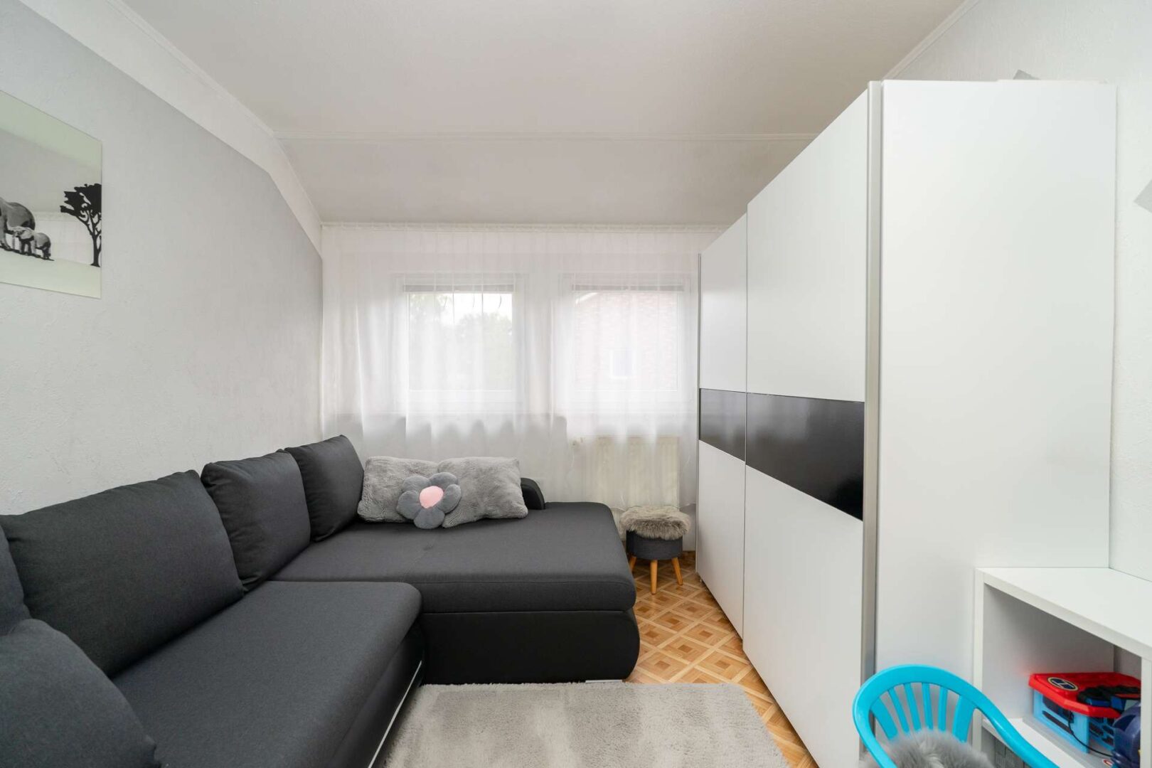 Kinderzimmer 2 - 1/2