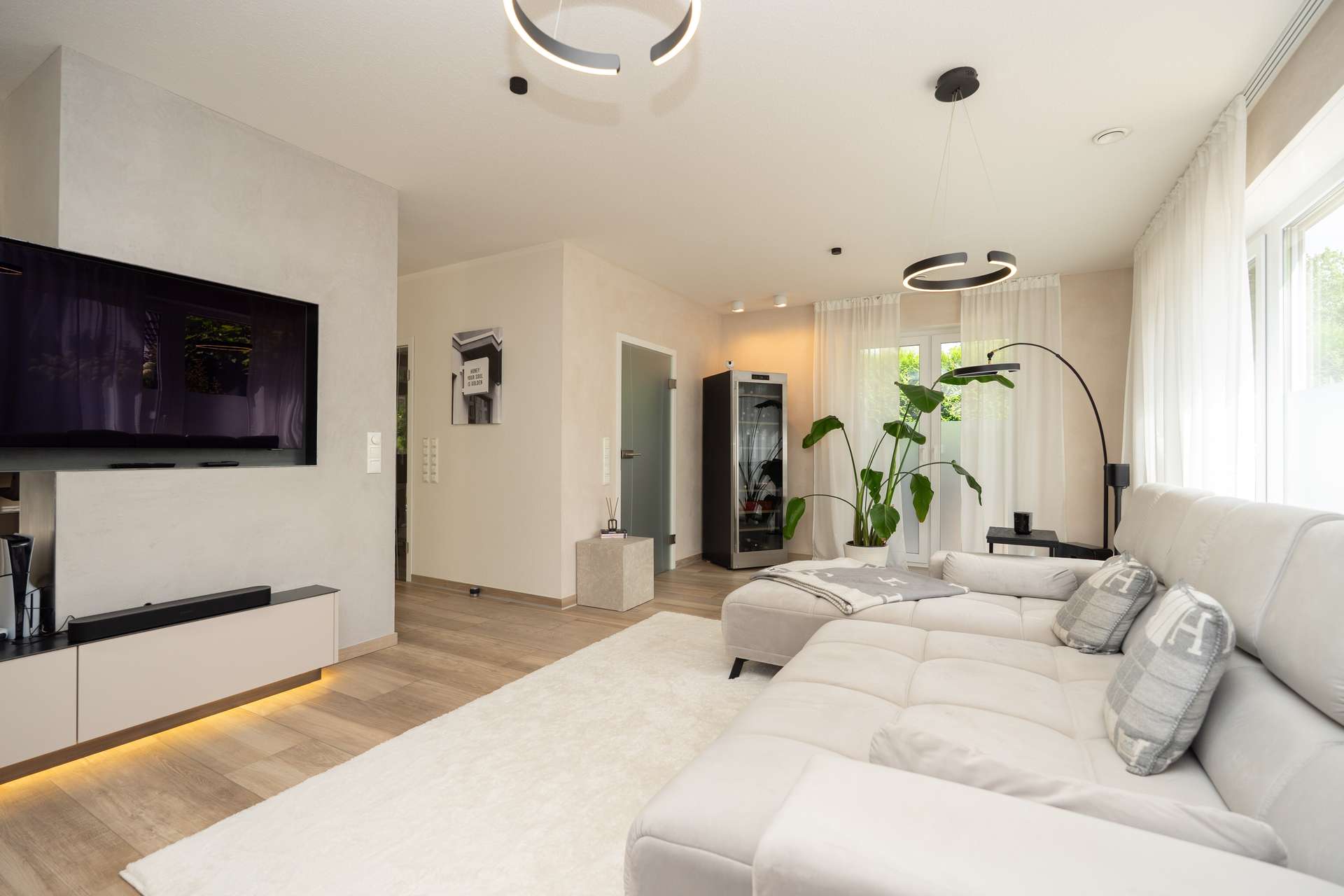 Wohnzimmer 3/3